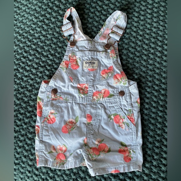 OshKosh B'gosh Other - Oshkosh B’Gosh peach short overalls 🍑